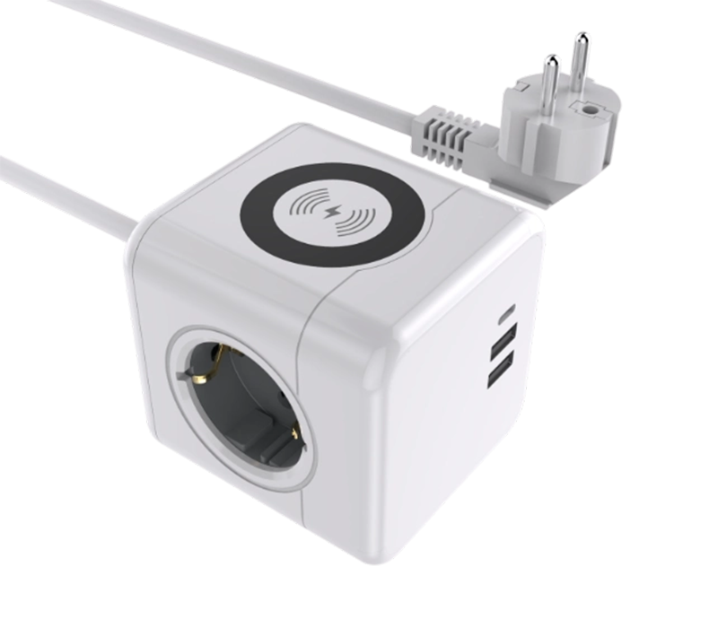 La multipresa E07 Wired Cube dispone di 3 prese di tipo europeo, 2 porte USB-A e 1 porta USB-C