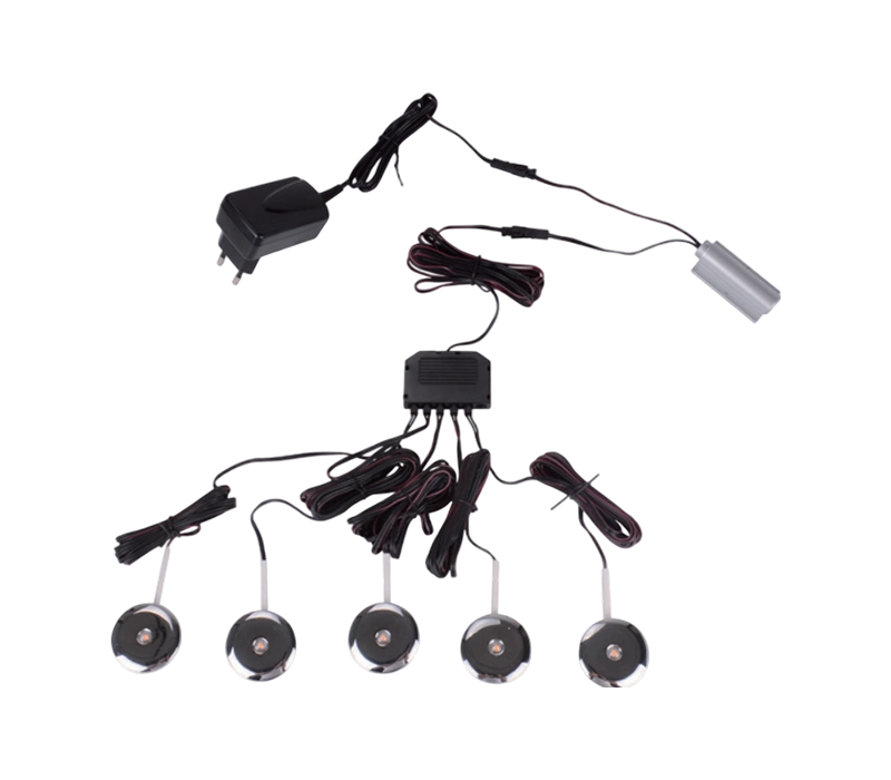 CLS-06 Luci di rivestimento per armadio con interruttore a sensore IR e cablaggio da 2 metri